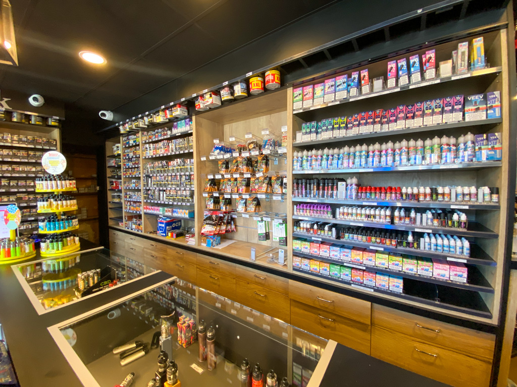 Meuble linéaire tabac professionnel sur mesure