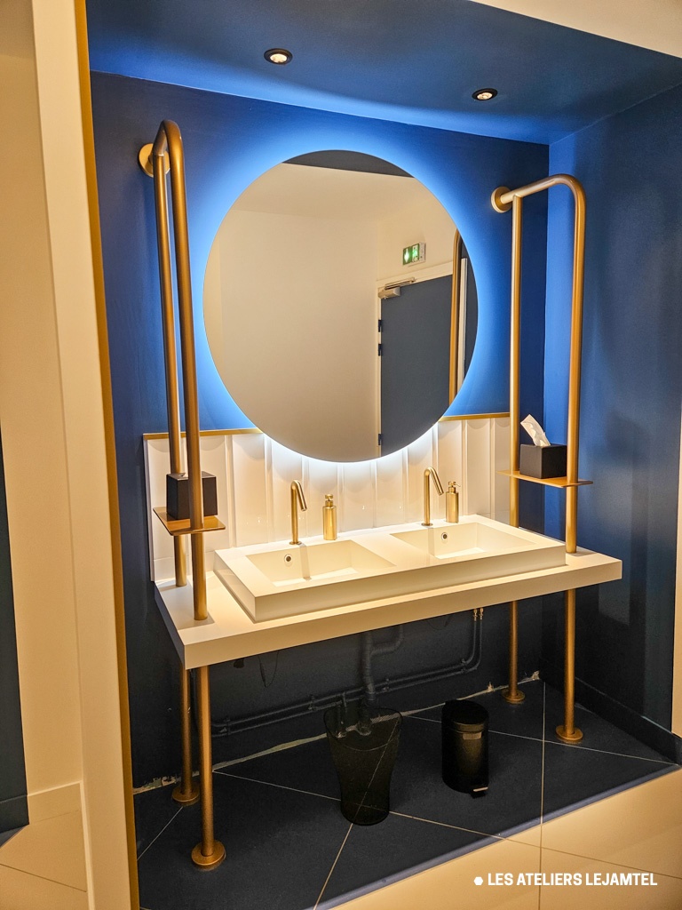 Agencement-professionnel-hotel-sanitaire-lejamtel